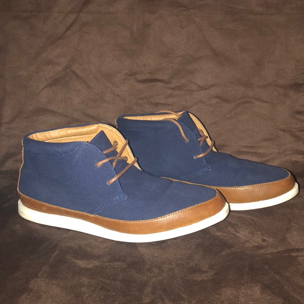 Ben Sherman chukka boots